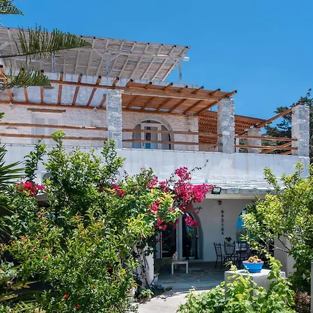 Maggano Paros 2 * Angairia