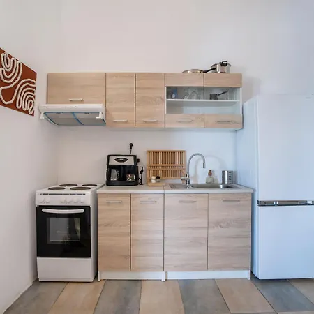 Maggano Paros 2 Apartment Angairia