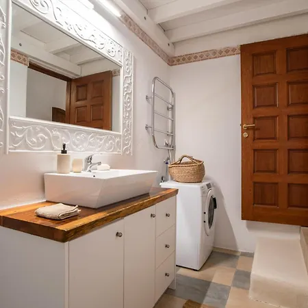 Apartment Maggano Paros 2 *